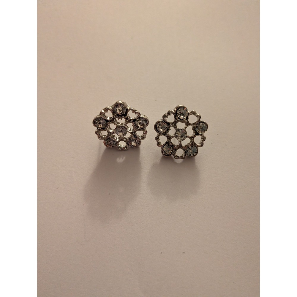 Silver Tone Rhinestone Openwork Floral Stud Earrings Filigree Flower Crystal